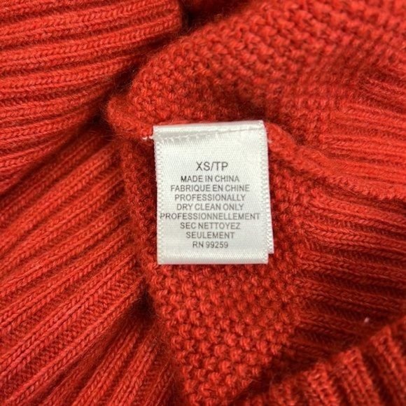 Vera Wang Lavender Label Red Cardigan - Picture 6 of 6